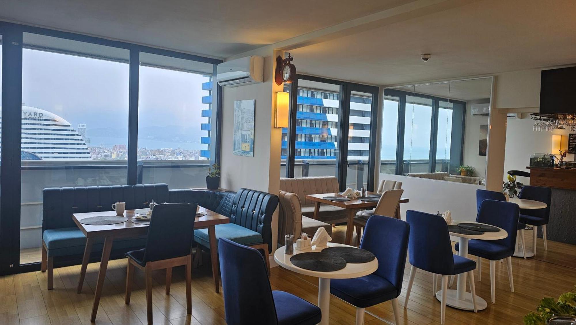 Orbi City Best Apartments Batumi Exterior photo